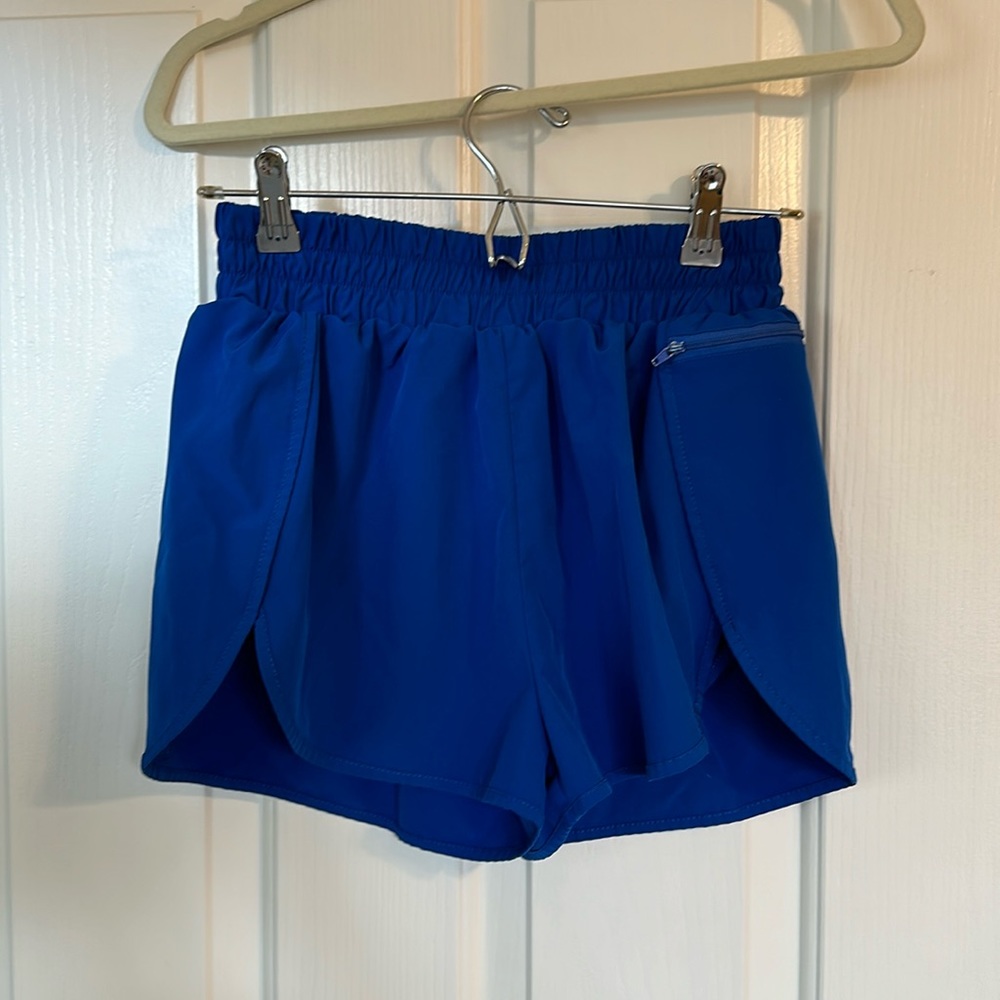 High Waisted Dolphin Hem Running Shorts with Side Zipper
